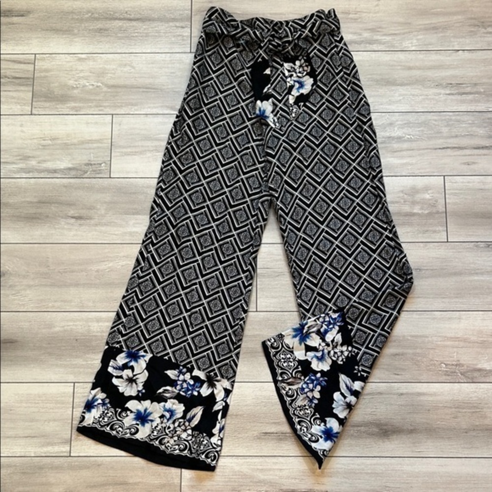 WHBM wide leg polyester pants size 00 blue black